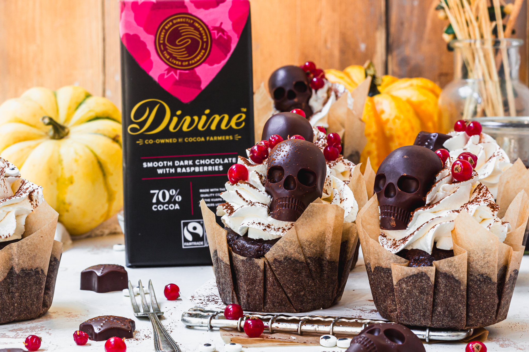 Chocolate Berry Halloween Cupcakes